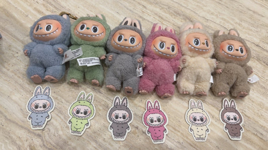 Labubu Macaroon Series: Vinyl Plushy (Blind-Box)