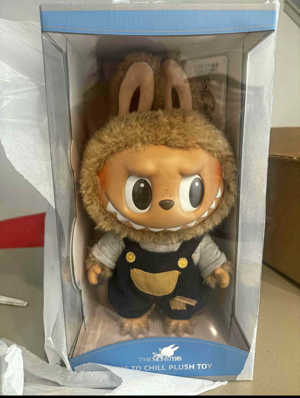Labubu: Time To Chill Vinyl Plush (Large)