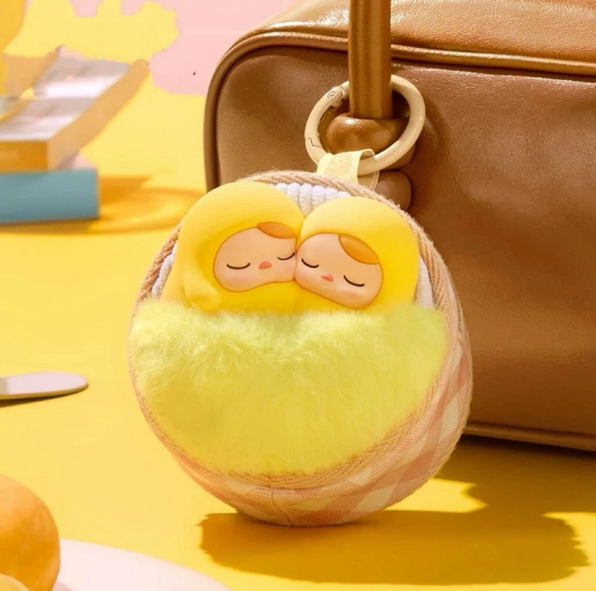 Pucky Egg Beanie Series Earphone Case
