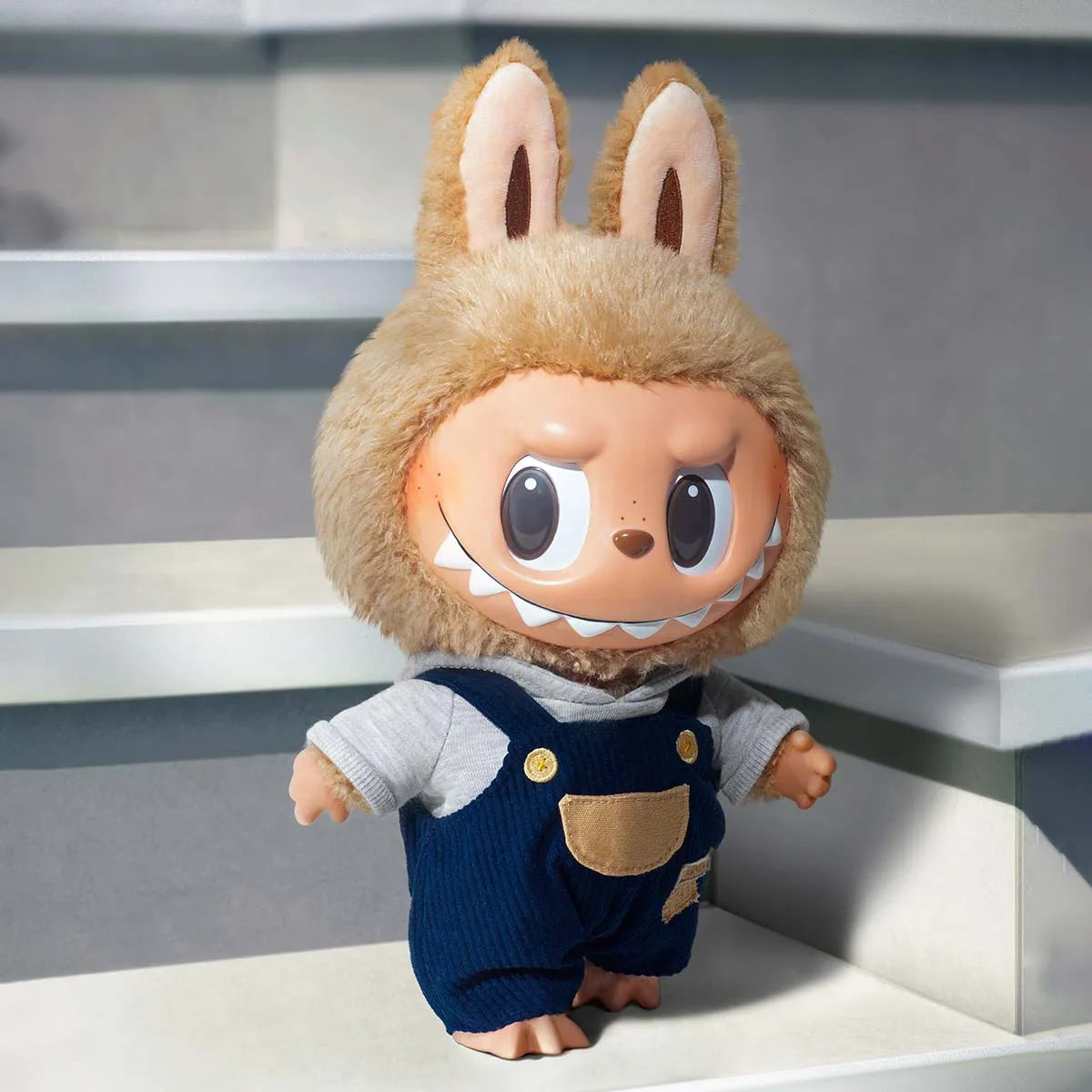 Labubu: Time To Chill Vinyl Plush (Large)
